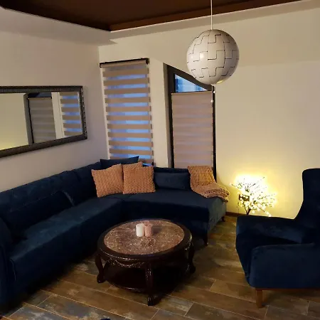 Seven Diamonds Apartment Divcibare